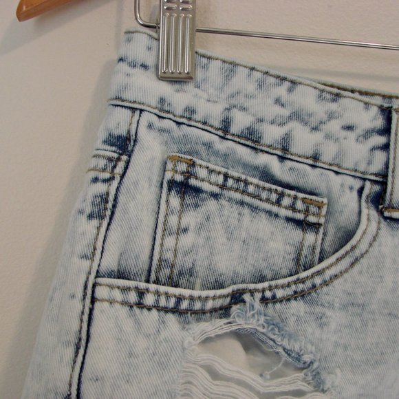 Acid Wash Light Wash Denim Jean Shorts Distressed High Waist Raw Frayed Medium - Picture 3 of 13